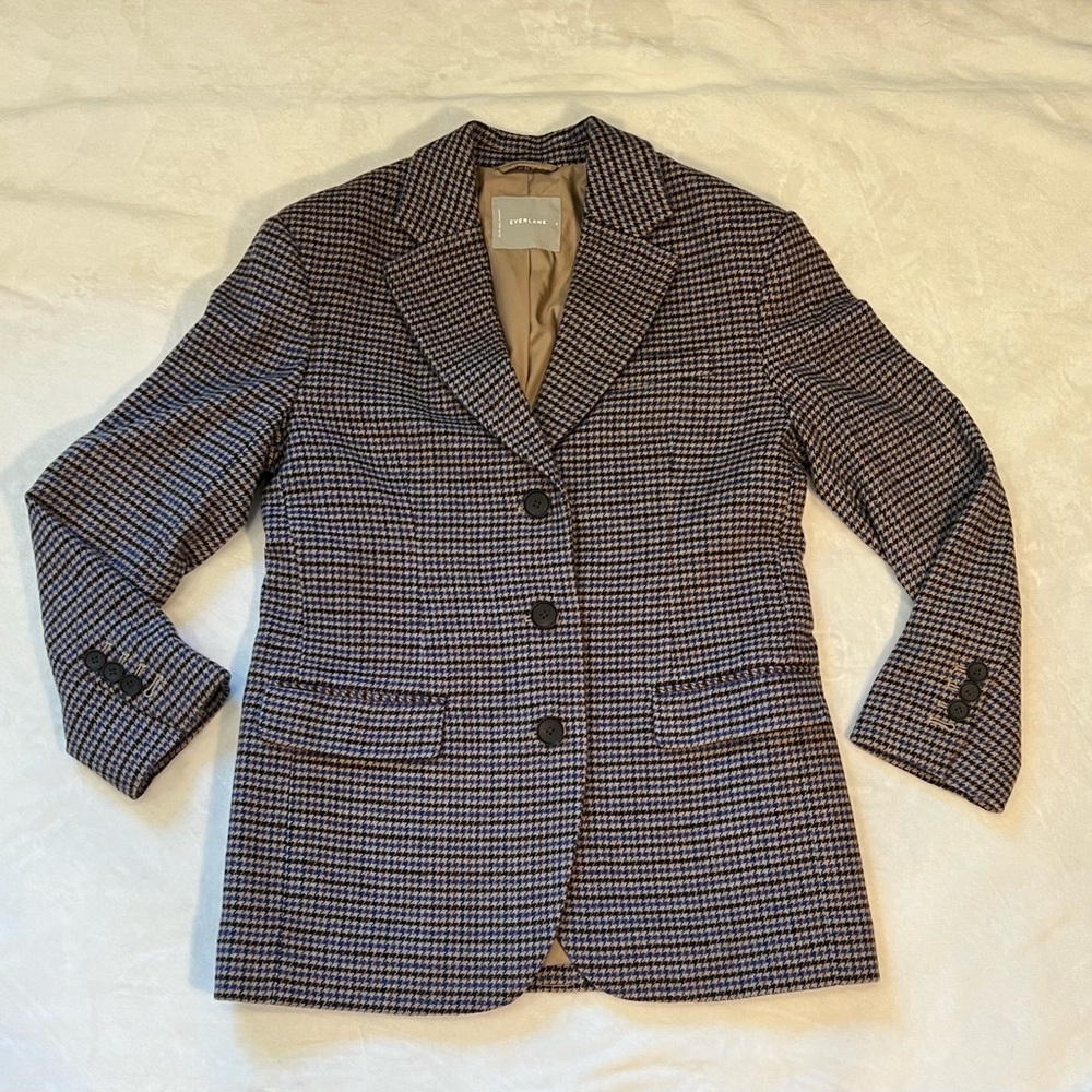 Everlane houndstooth patterned blazer